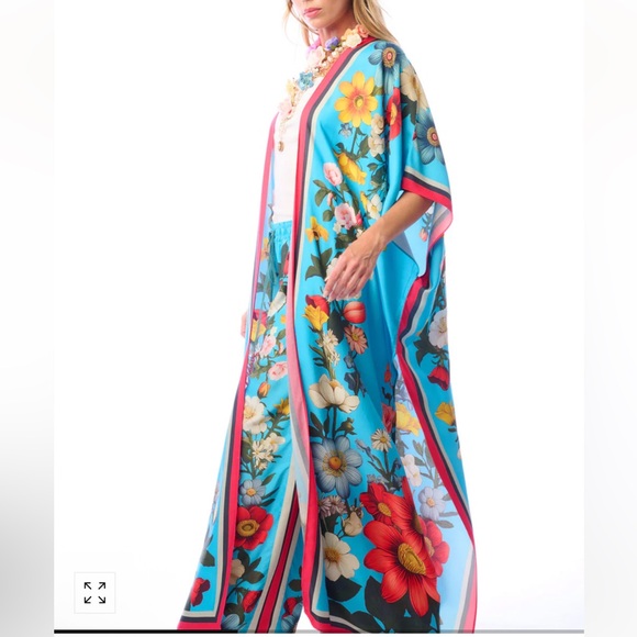 Aratta Floral Garden Maxi Kimono - Picture 3 of 6